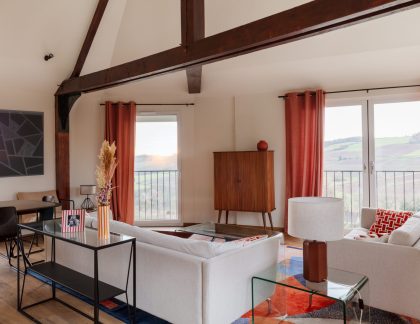 Charlot _P1A0916-Modifier-3-Modifier